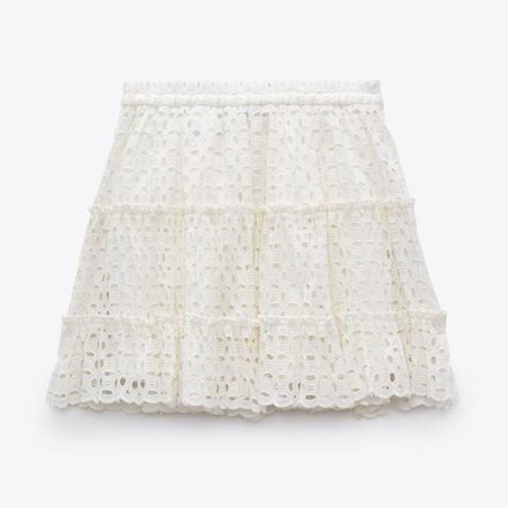 Zara white openwork embroidered ruffle mini skirt - Picture 5 of 9